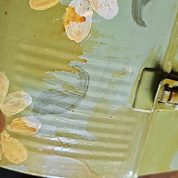 VINTAGE Victory Dome Top Lunchbox - Picture 12 of 12